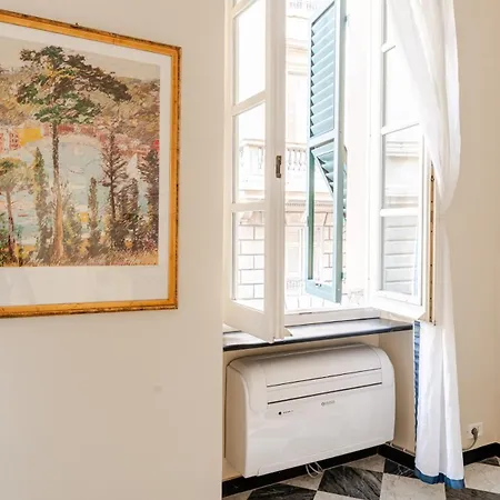 Apartment Columbus' House Genoa