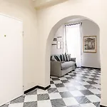 Apartment Columbus' House *