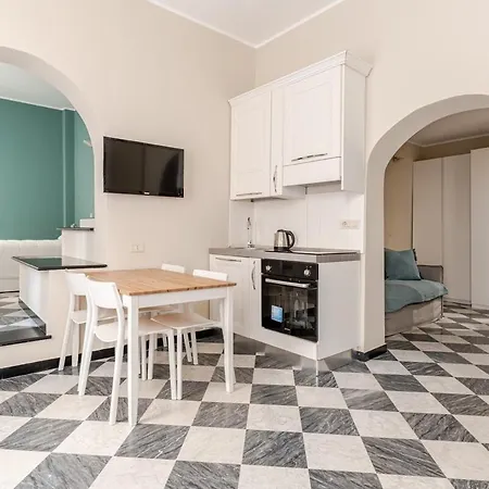 Columbus' House Apartment Genua